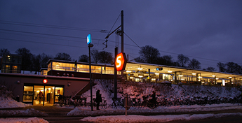 Holte station